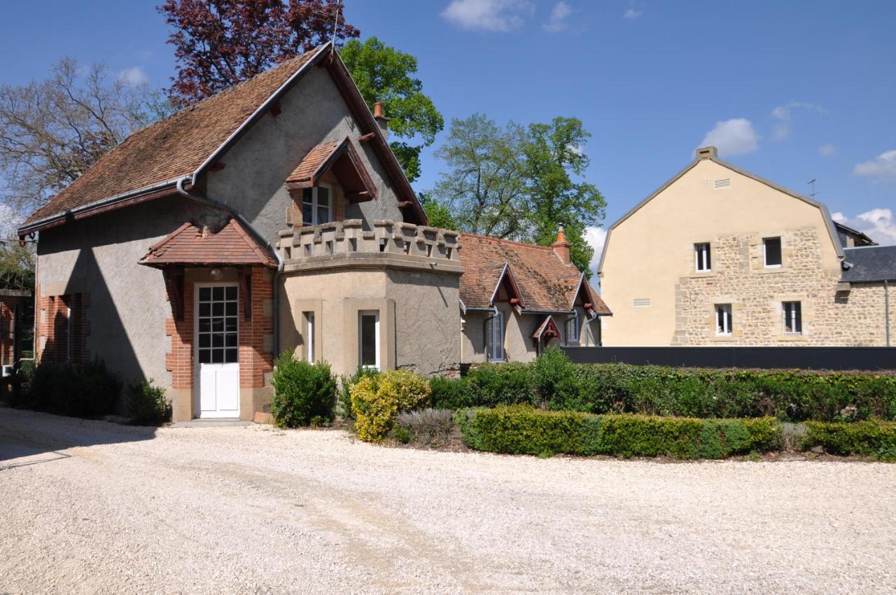 Chateau Origny - Moulins Neuvy  Buitenkant foto